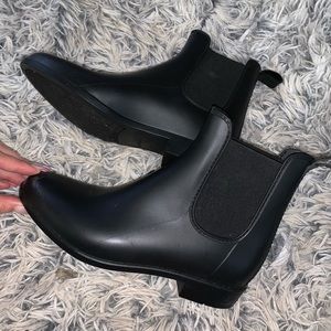 Women’s boots